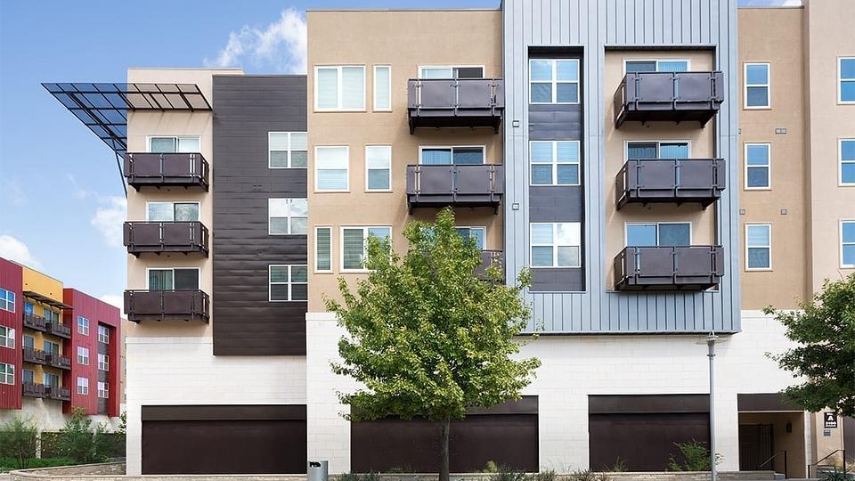 6 Apartments for Rent at Griffis at the Domain Apartment Homes in